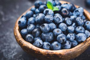 blueberries in bowl